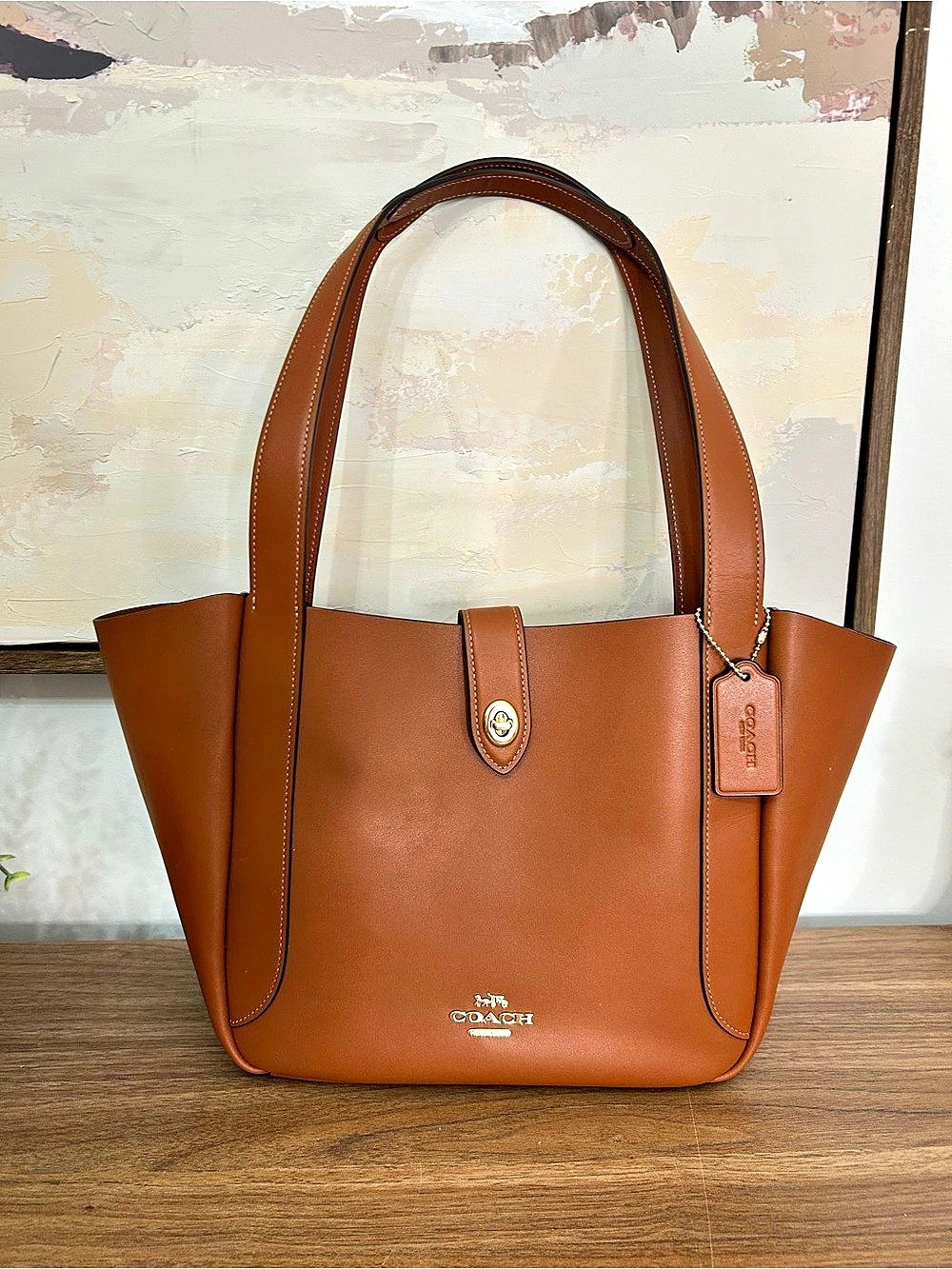 NWT COACH Hadley Turnlock Tote in Smooth Grain Leather, Tan